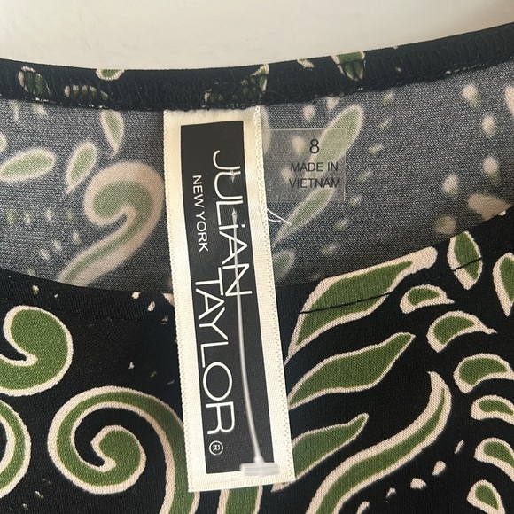 Julian Taylor New York Dress - Picture 11 of 16